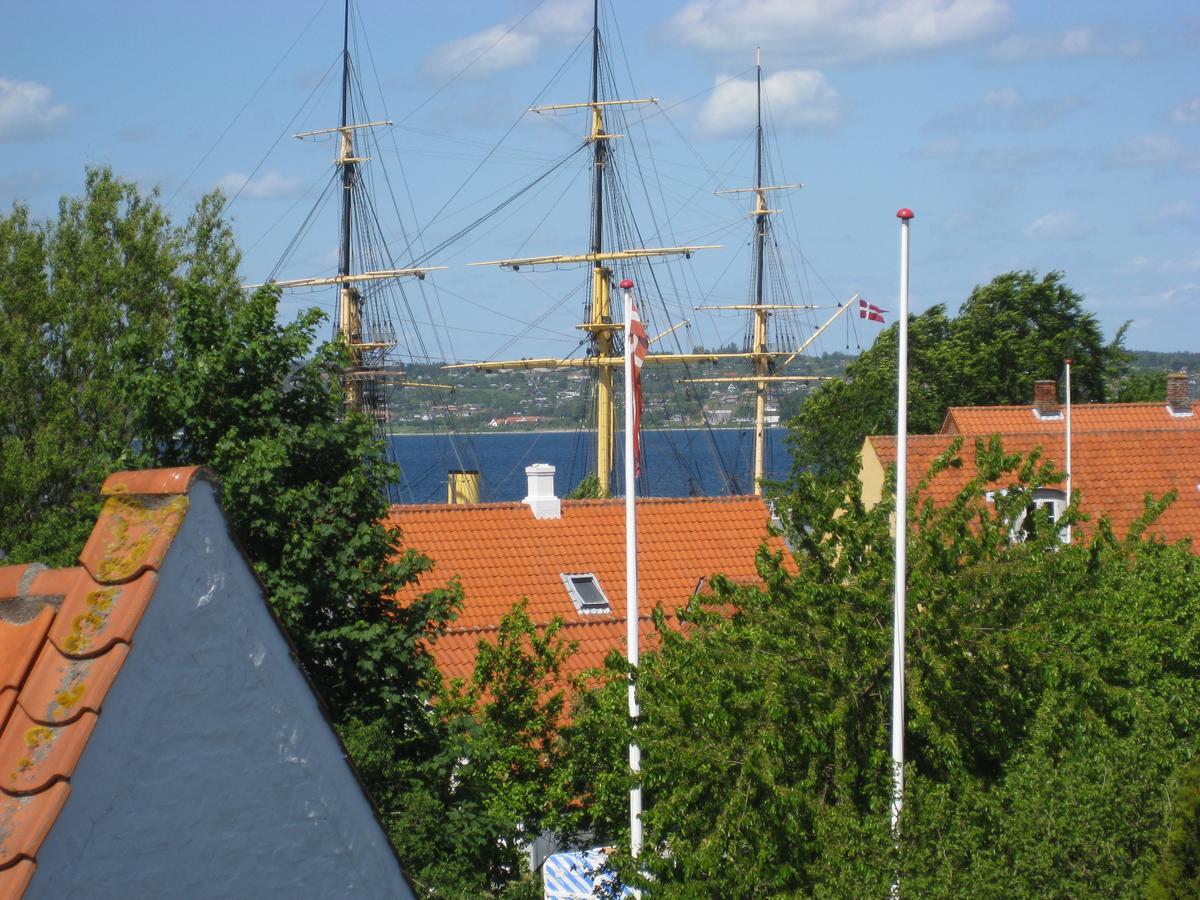Ebeltoft-Rooms Exteriör bild